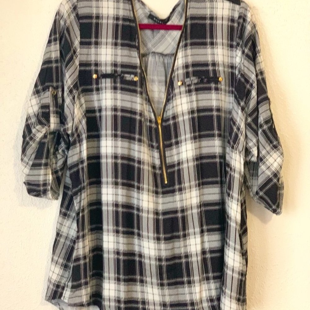 NWOT Black and White Plaid Top, Size 2X